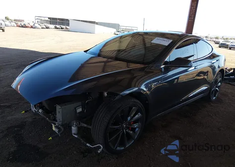 2015 Tesla Model S 85D/P85D из США, поврежденный, VIN 5YJSA1E45FF108373